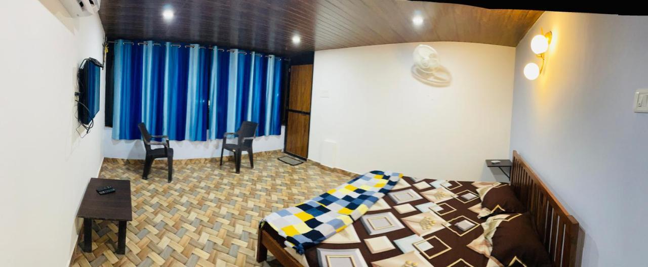 Blue Waves Guest House Calangute Εξωτερικό φωτογραφία